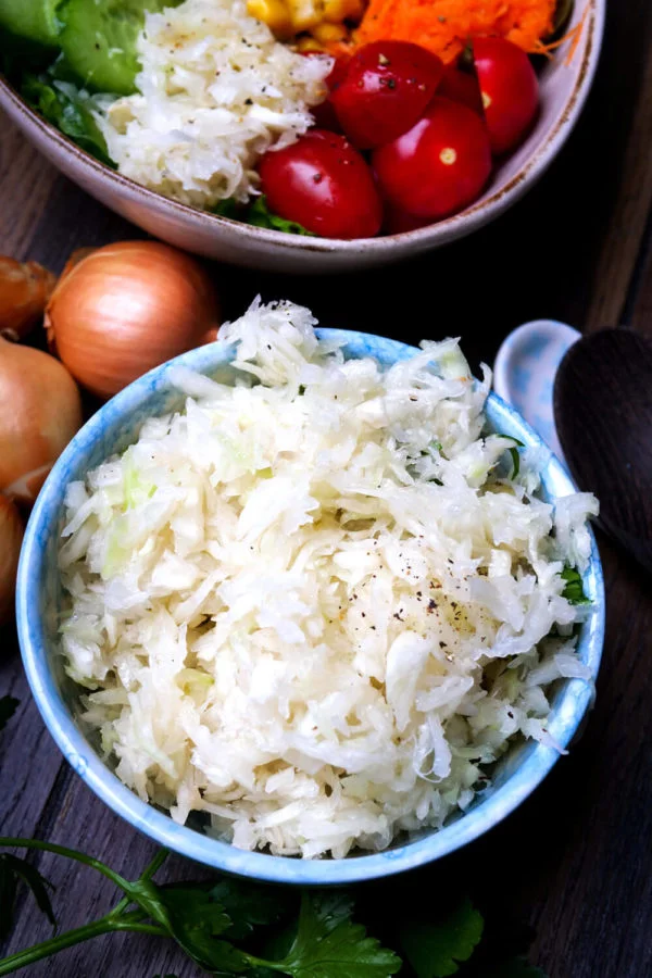 Krautsalat-einfach-600x900